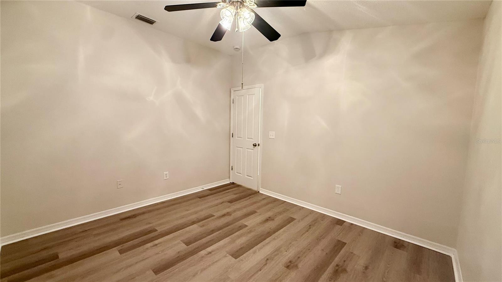 BUCKHORN GROVES PH 1 - Residential Lease