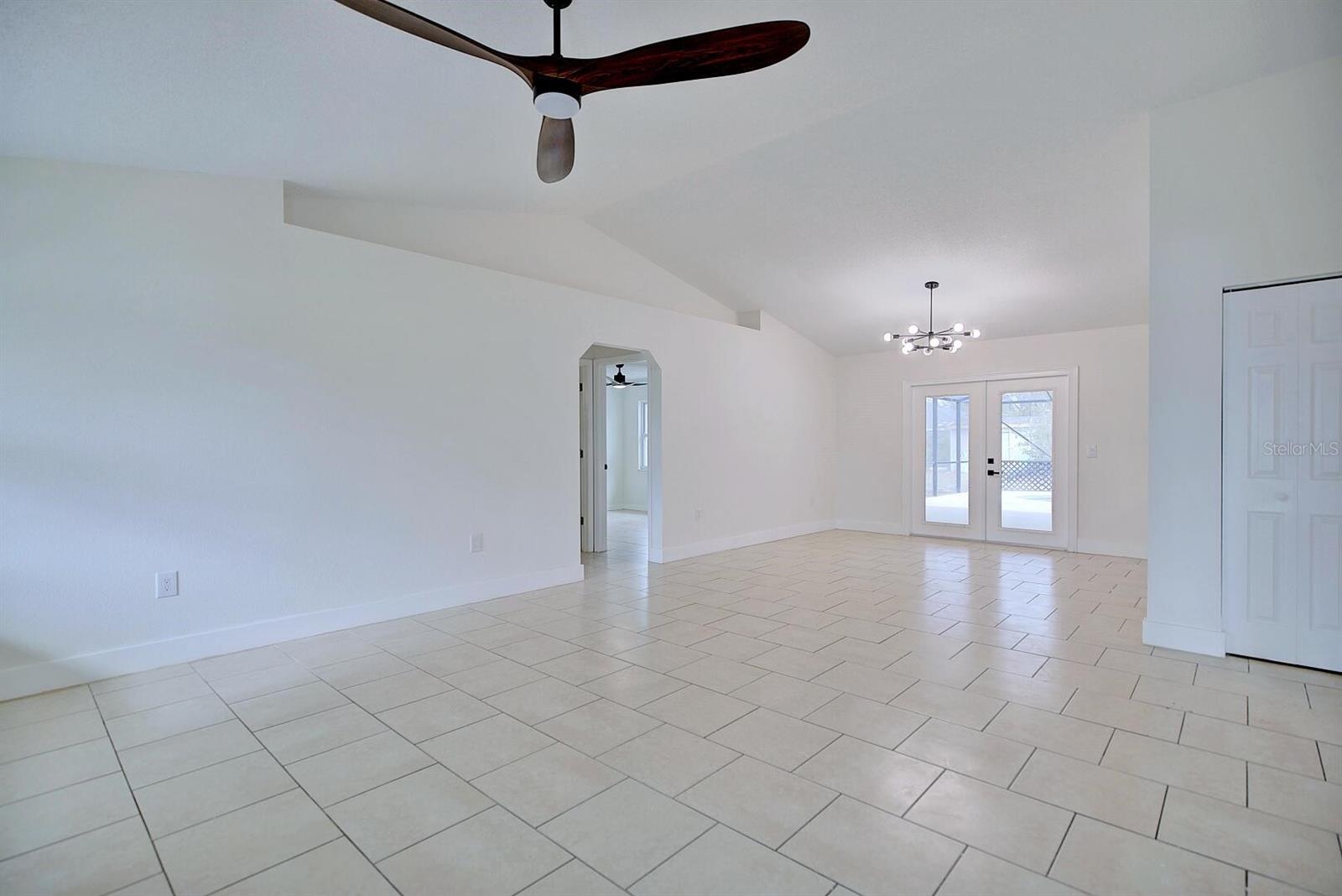 ORANGE BLOSSOM ESTATE - Residential