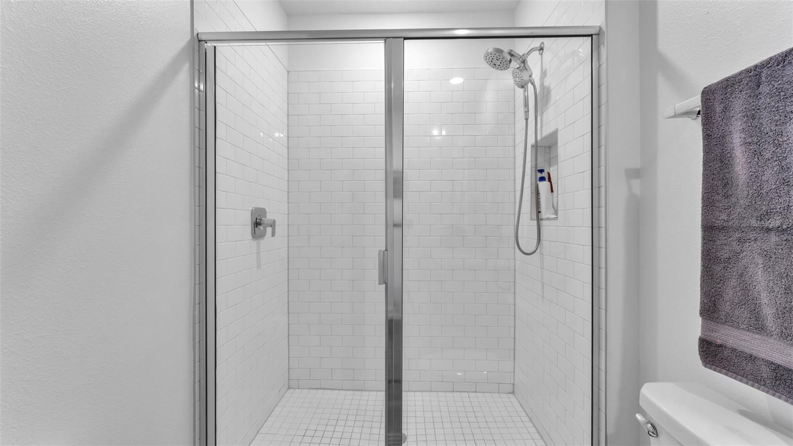 TRIPLE CRK VILLAGE R - Residential