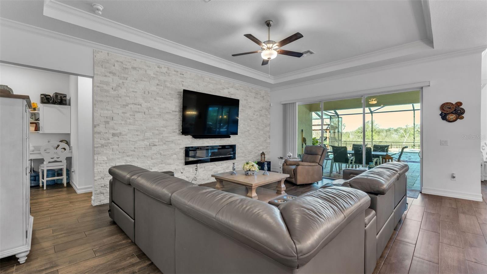 TRIPLE CRK VILLAGE R - Residential