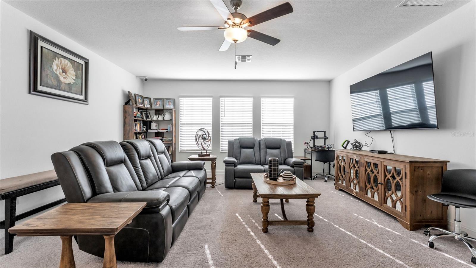 TRIPLE CRK VILLAGE R - Residential