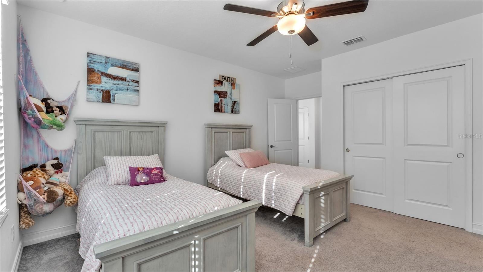 TRIPLE CRK VILLAGE R - Residential