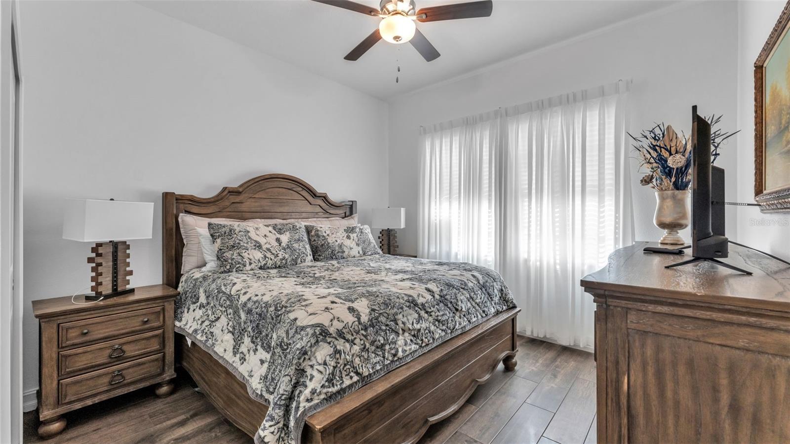 TRIPLE CRK VILLAGE R - Residential