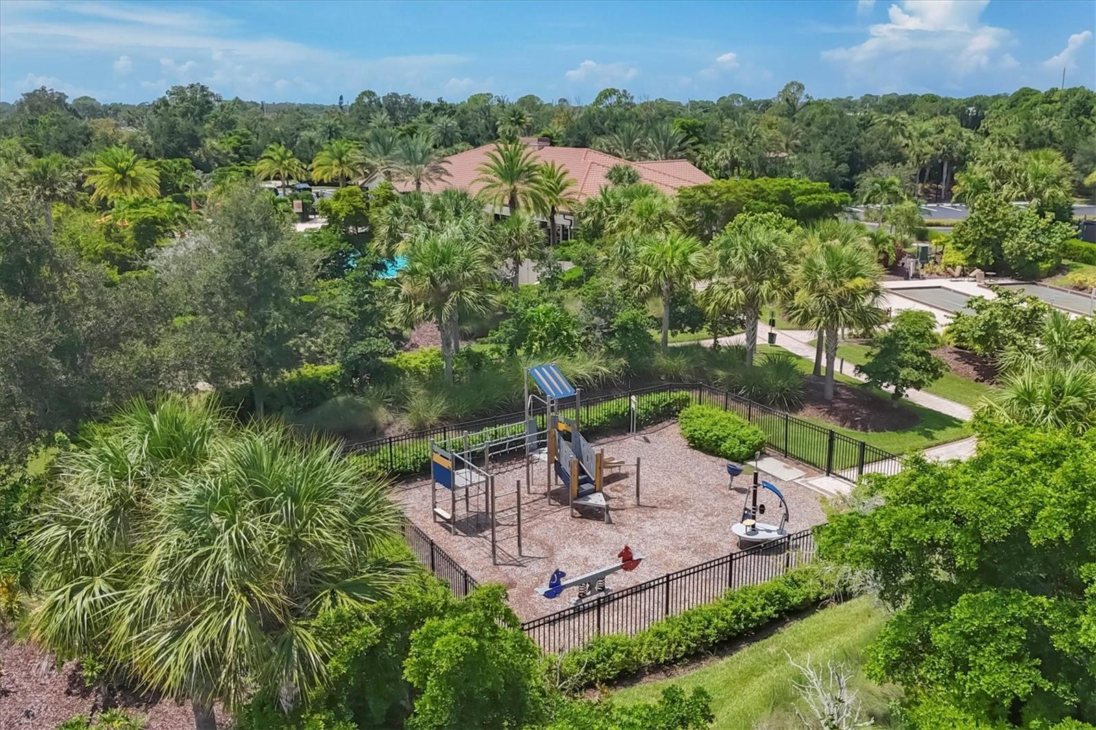 BELLACINA BY CASEY KEY - Residential