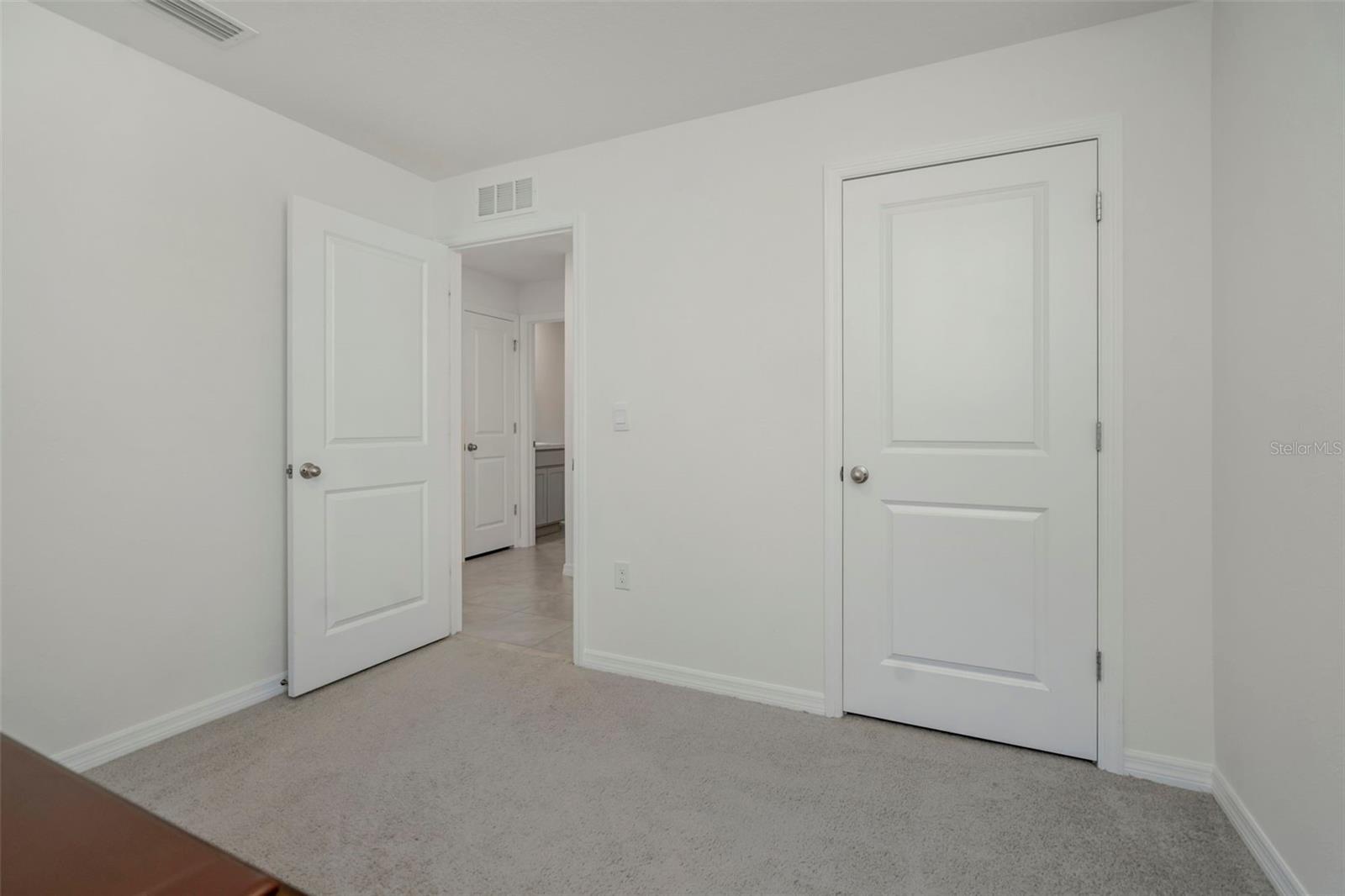 SUMMIT VIEW - Residential