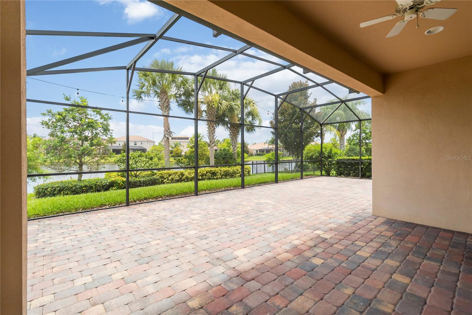 VILLAGEWALK/LK NONAE - Residential Lease