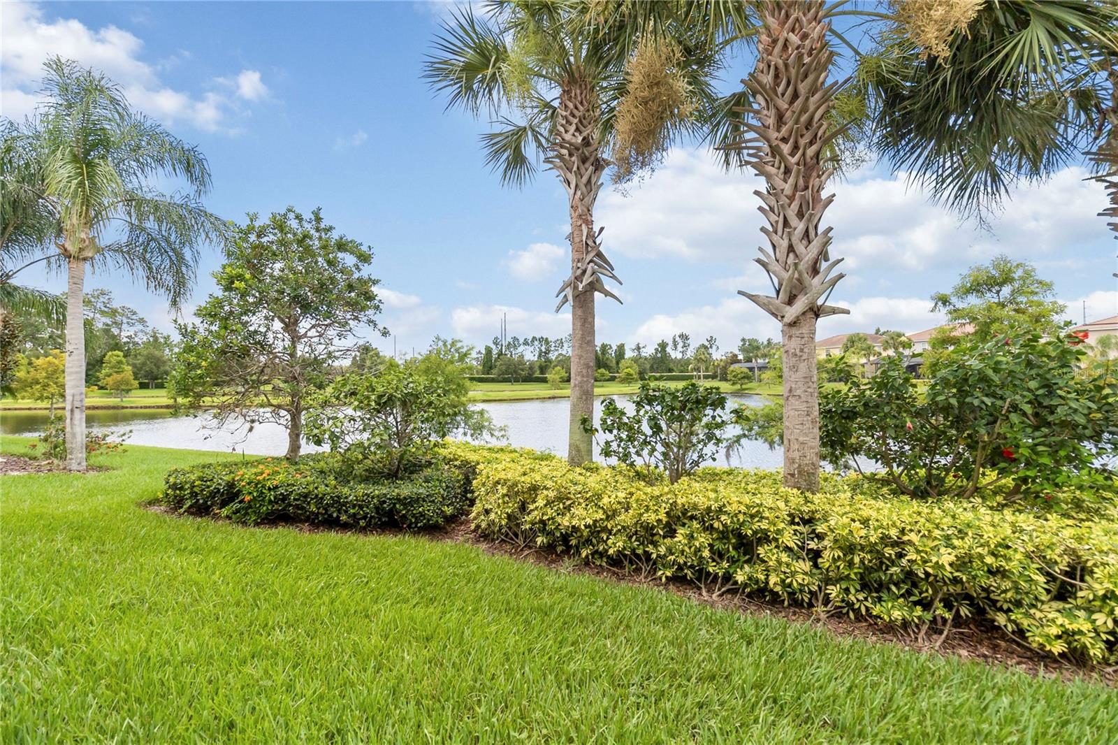 VILLAGEWALK/LK NONAE - Residential Lease