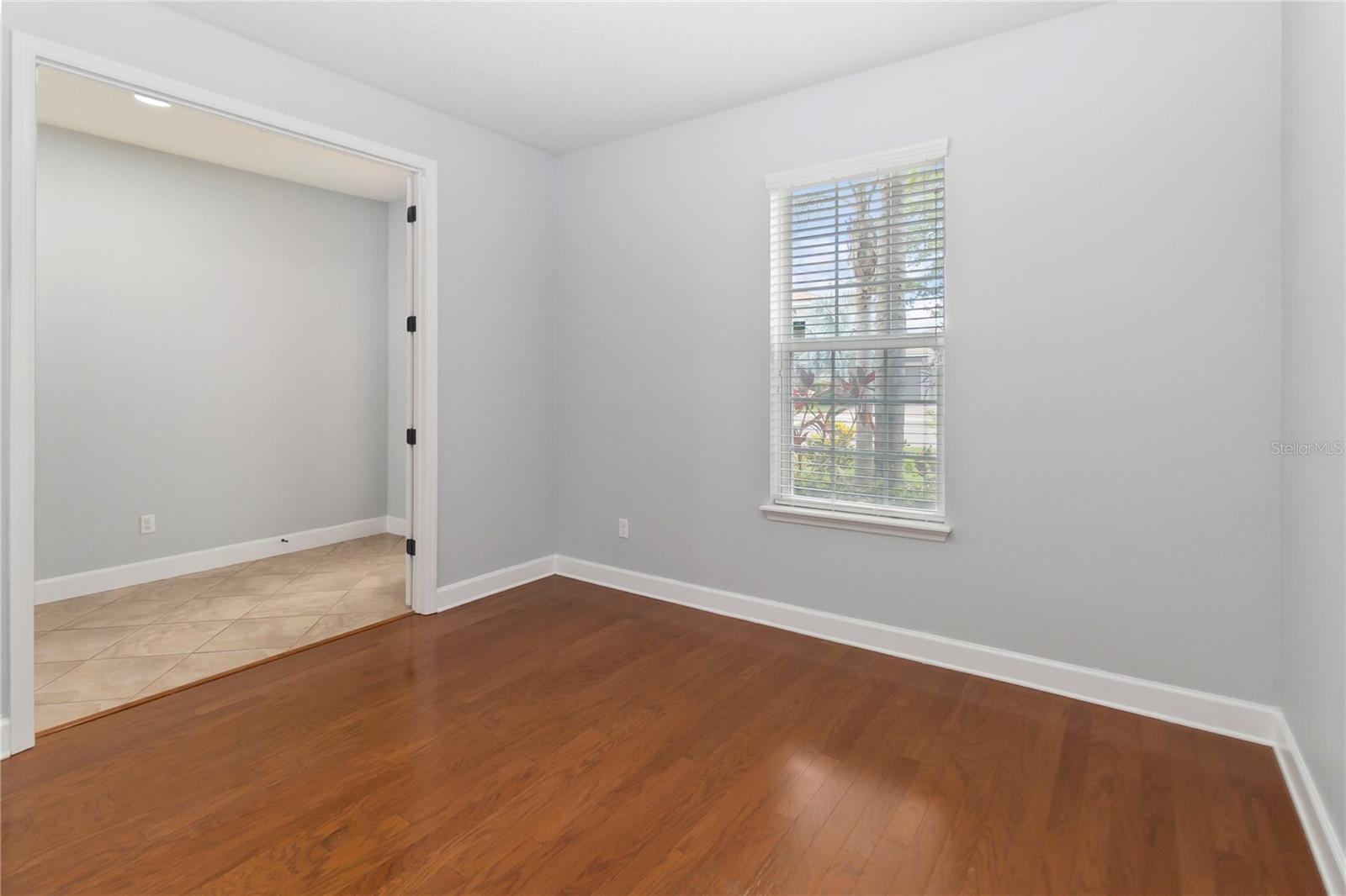 VILLAGEWALK/LK NONAE - Residential Lease