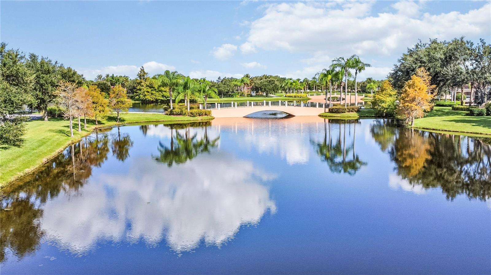 VILLAGEWALK/LK NONAE - Residential Lease