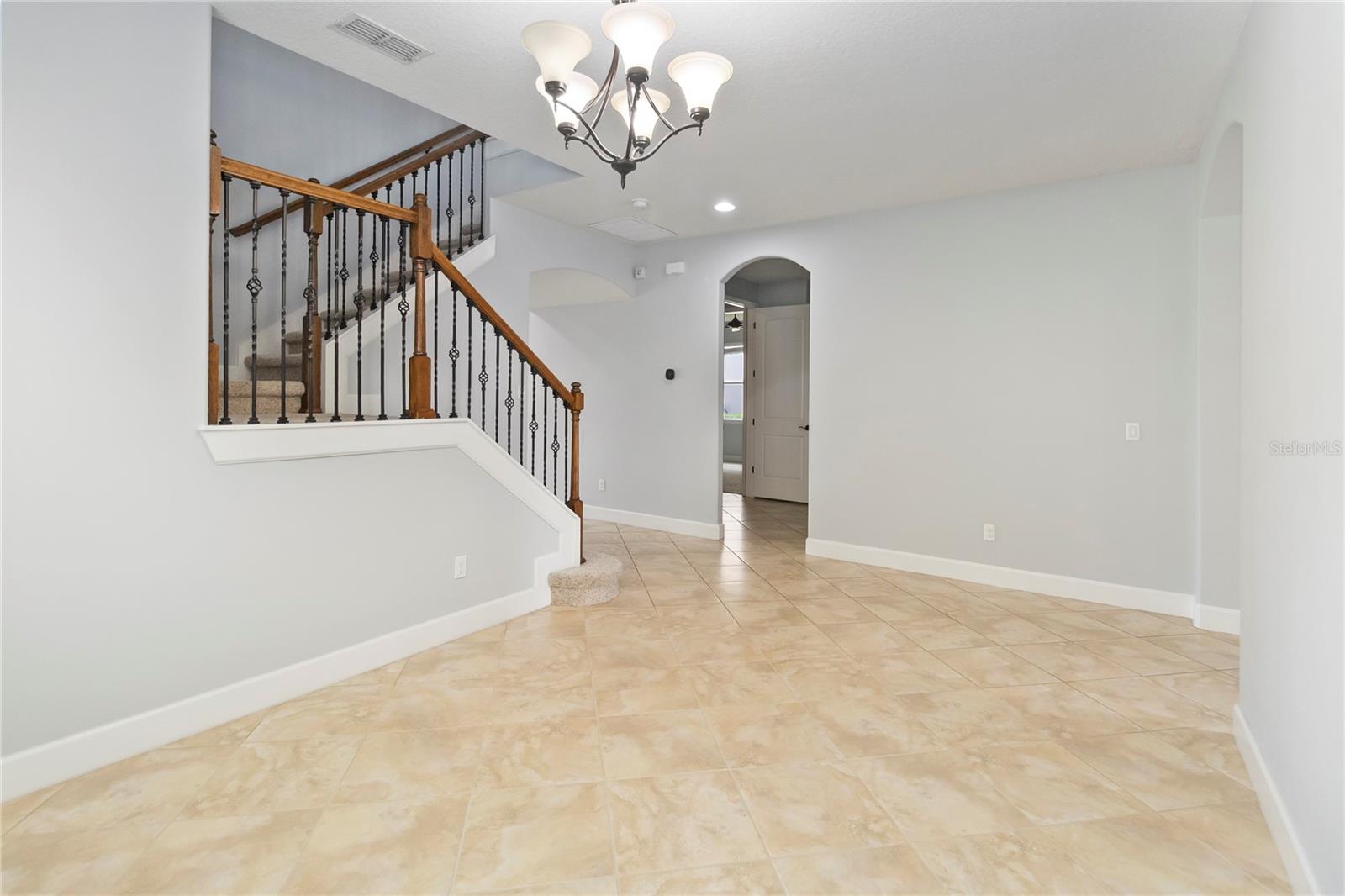VILLAGEWALK/LK NONAE - Residential Lease