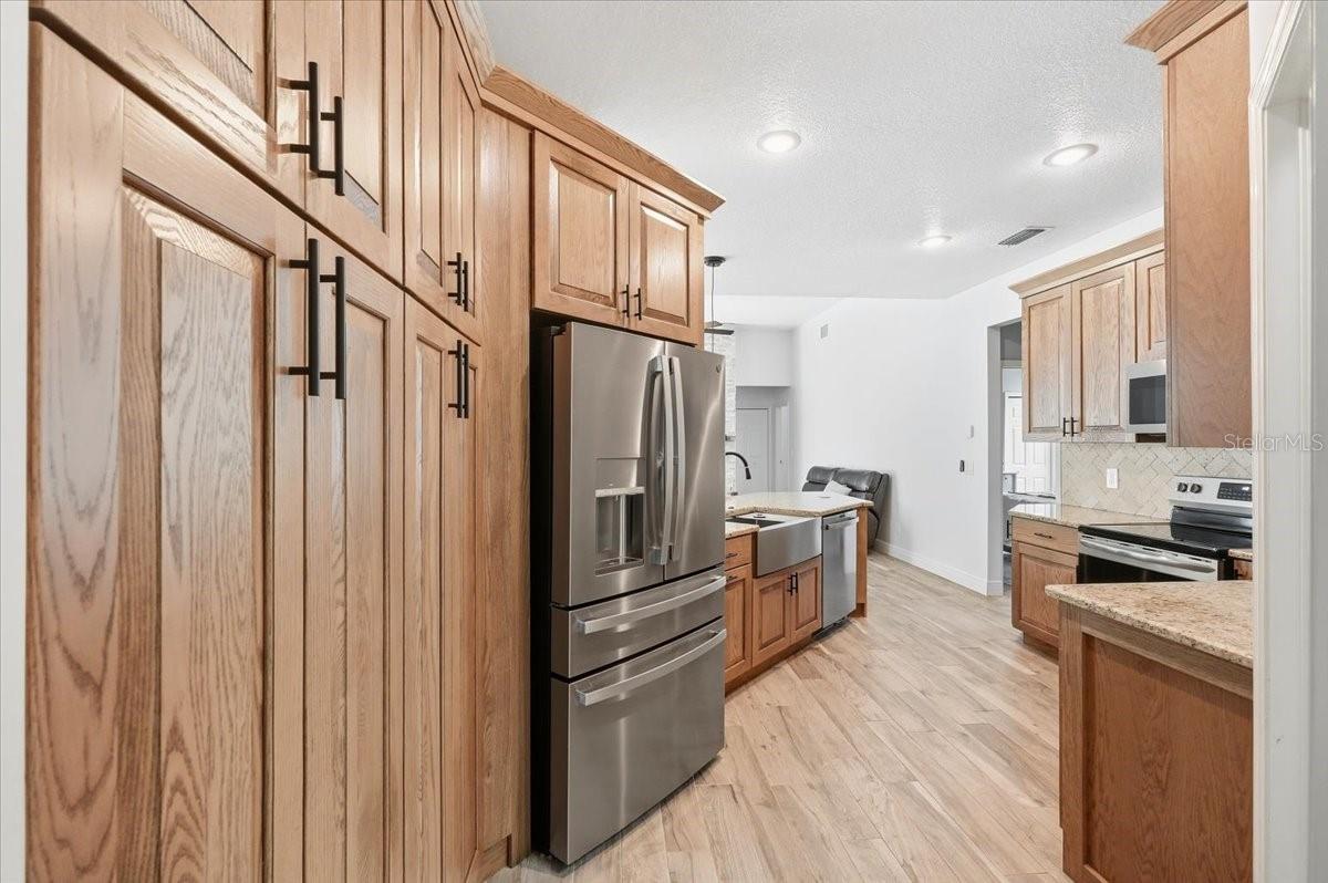 BLOOMINGDALE SEC CC PH - Residential