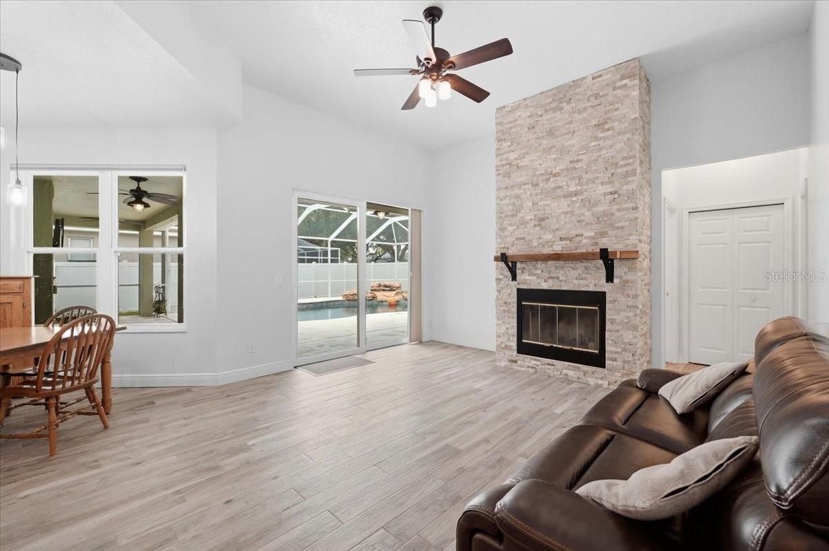 BLOOMINGDALE SEC CC PH - Residential