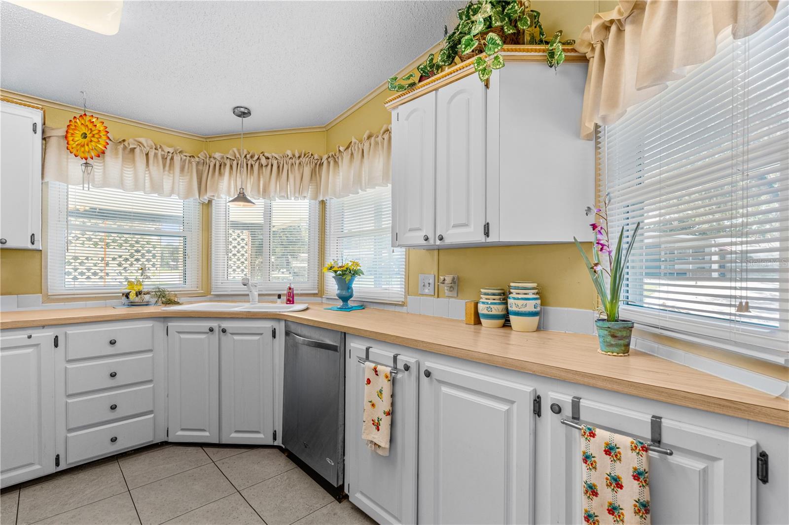 EDGEWATER LANDING PH 01 - Residential