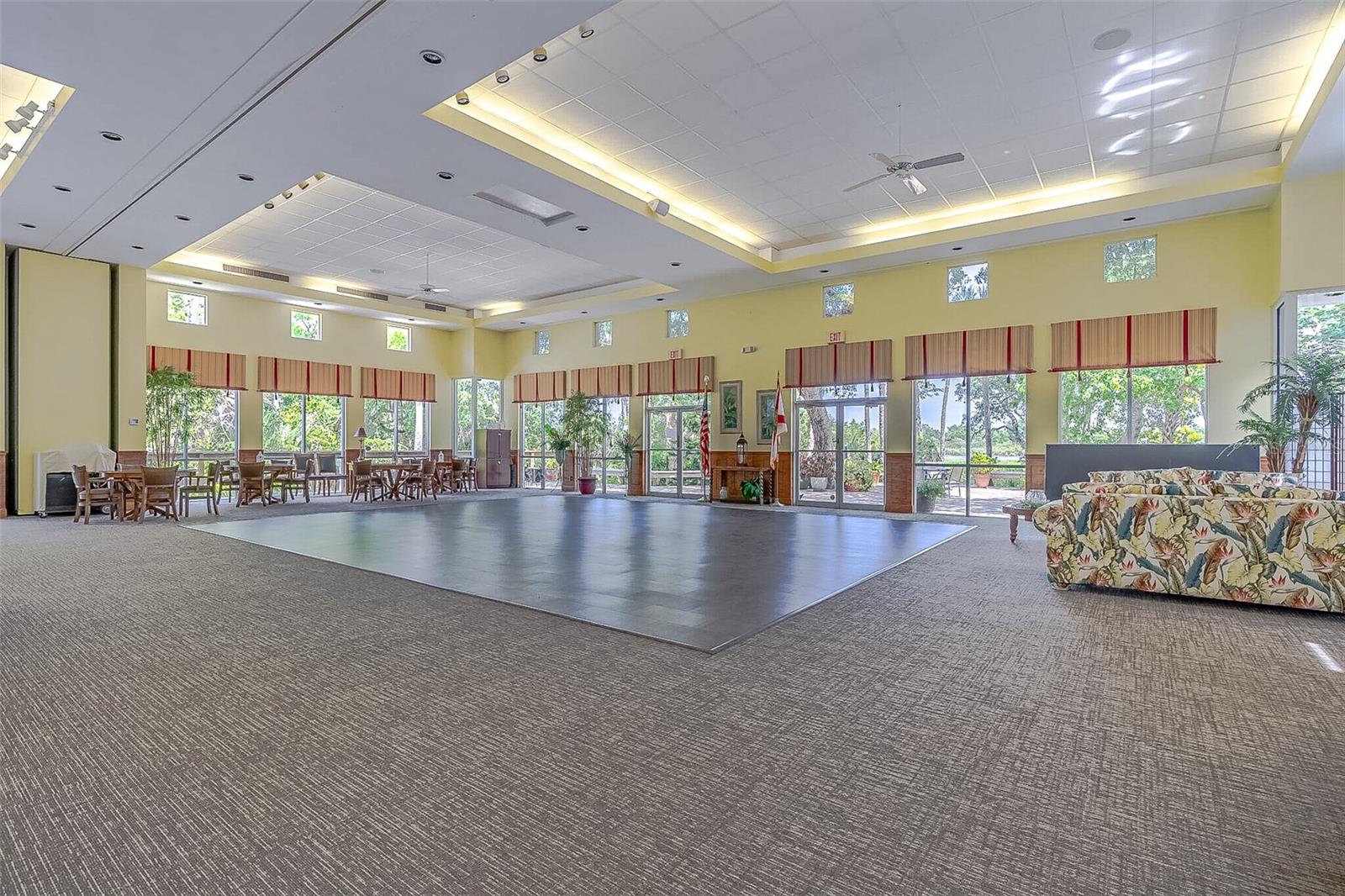 EDGEWATER LANDING PH 01 - Residential