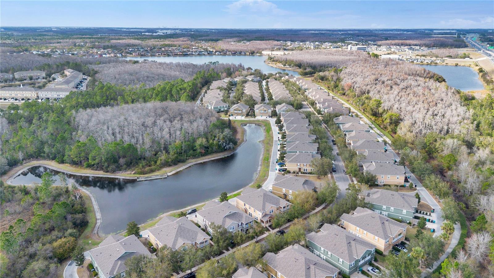 VILLAS/EAST PARK - Residential