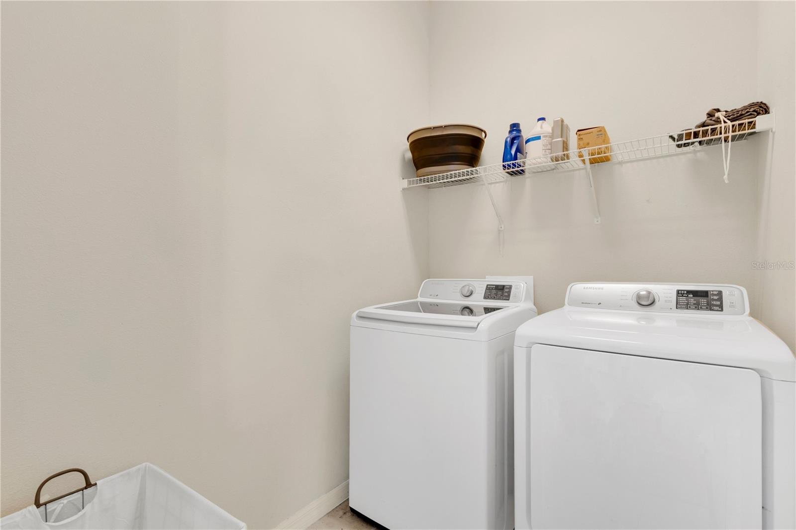 VILLAS/EAST PARK - Residential