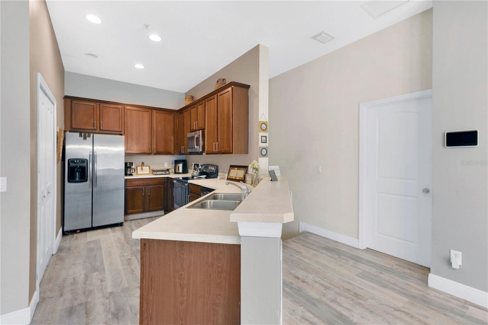 VILLAS/EAST PARK - Residential