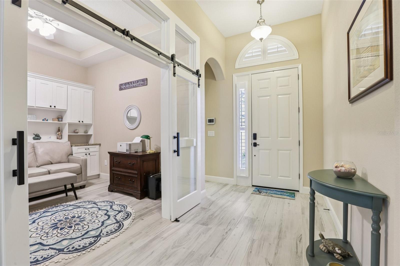 2916 DEVONOAK BOULEVARD