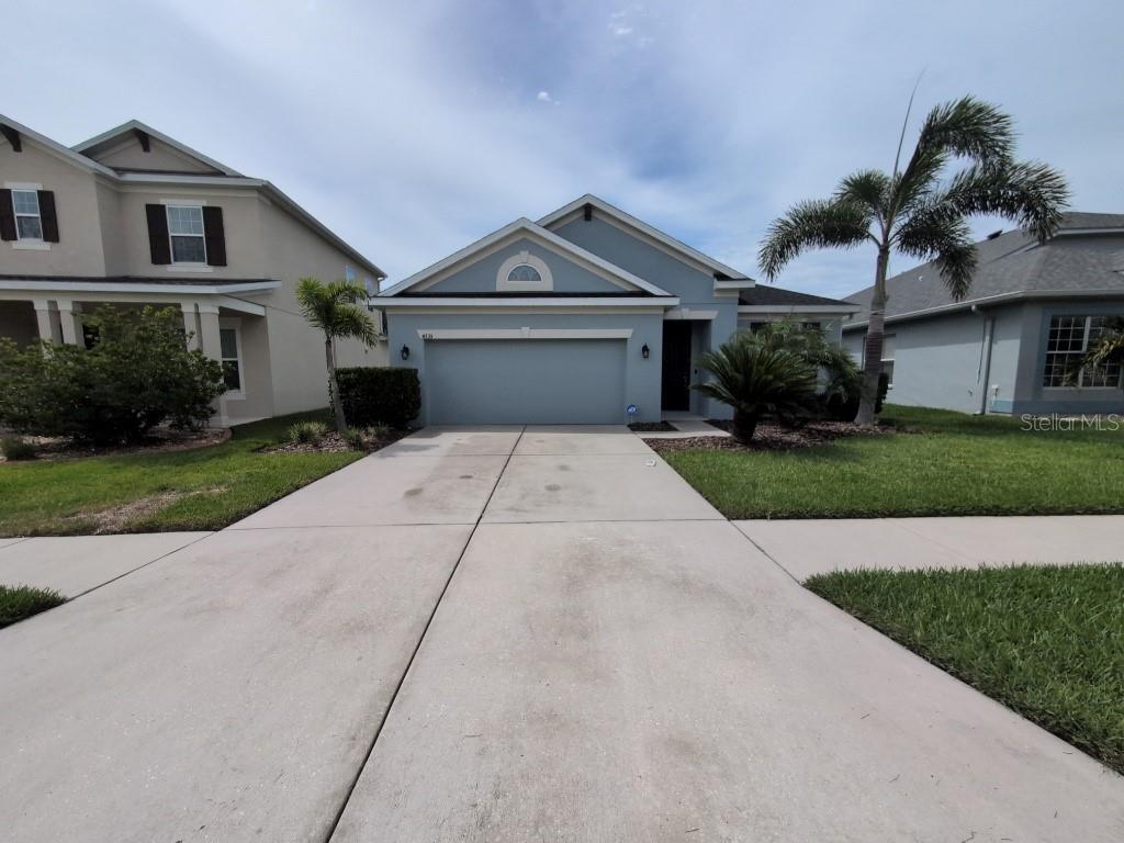 Landlord’s Special: 1 month rent off – applied as half a month off in November and December, if the lease is signed by September 25th.
This 4-bedroom, 3-bath home along with an extra room, it offers a perfect balance of comfort and convenience in the desirable community of Wesley Chapel. Featuring an open floor plan, a modern kitchen with updated appliances, and spacious living areas, this property is ideal for both relaxing and entertaining. The master suite includes a walk-in closet and a private bath, while the additional bedrooms provide ample space for family or guests. A two-car garage and private backyard add extra functionality and enjoyment.
Upstairs suite and bar/play area is great for entertaining and separate living spaces.
Location Highlights:
Education: Close to top-rated schools in Pasco County, including Wiregrass Ranch High School and John Long Middle School.
Entertainment: Minutes from The Grove at Wesley Chapel, Wiregrass Mall, and the upcoming Krate at The Grove outdoor entertainment district.
Healthcare: Convenient to AdventHealth Wesley Chapel and Florida Medical Clinic.
Recreation: Nearby Wesley Chapel District Park, Saddlebrook Golf & Tennis Resort, and Lagoon by MetroPlaces.
Shopping: Easy access to Publix, Target, Costco, and a variety of dining options.
This home is located in a quiet neighborhood with quick access to I-75, making commutes to Tampa and surrounding areas simple and stress-free.
Monthly ADT fees $49.22 (not included in the rent)
We’re offering a $1000 referral fee for a successful tenant placement for Agents
