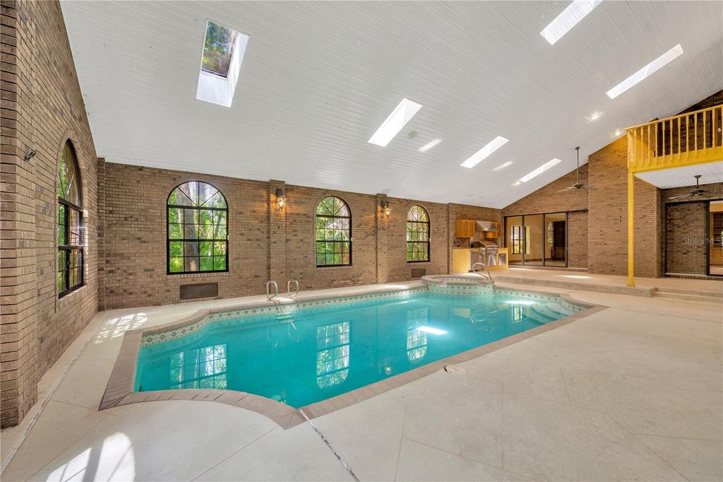 Photo of 902 River Rapids Avenue, Brandon, FL 33511 (MLS # TB8421747)