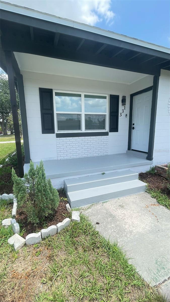 331 N DOLLINS AVENUE