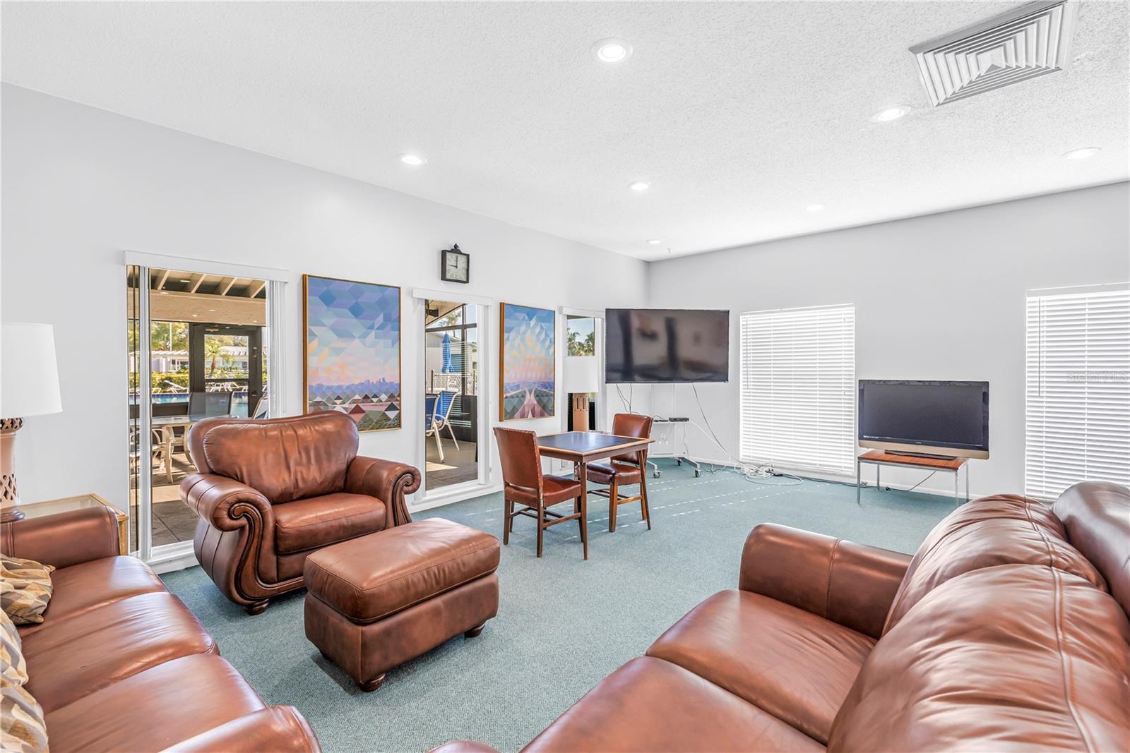 HIGHLAND LAKES CONDO - Residential