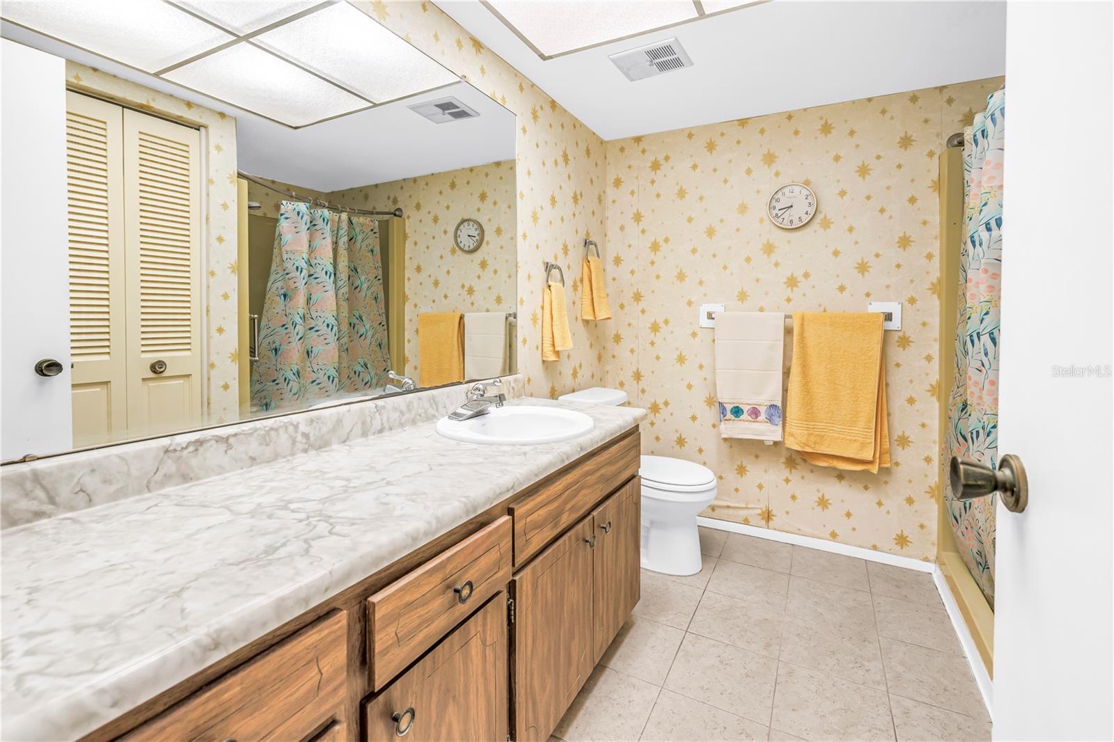 HIGHLAND LAKES CONDO - Residential