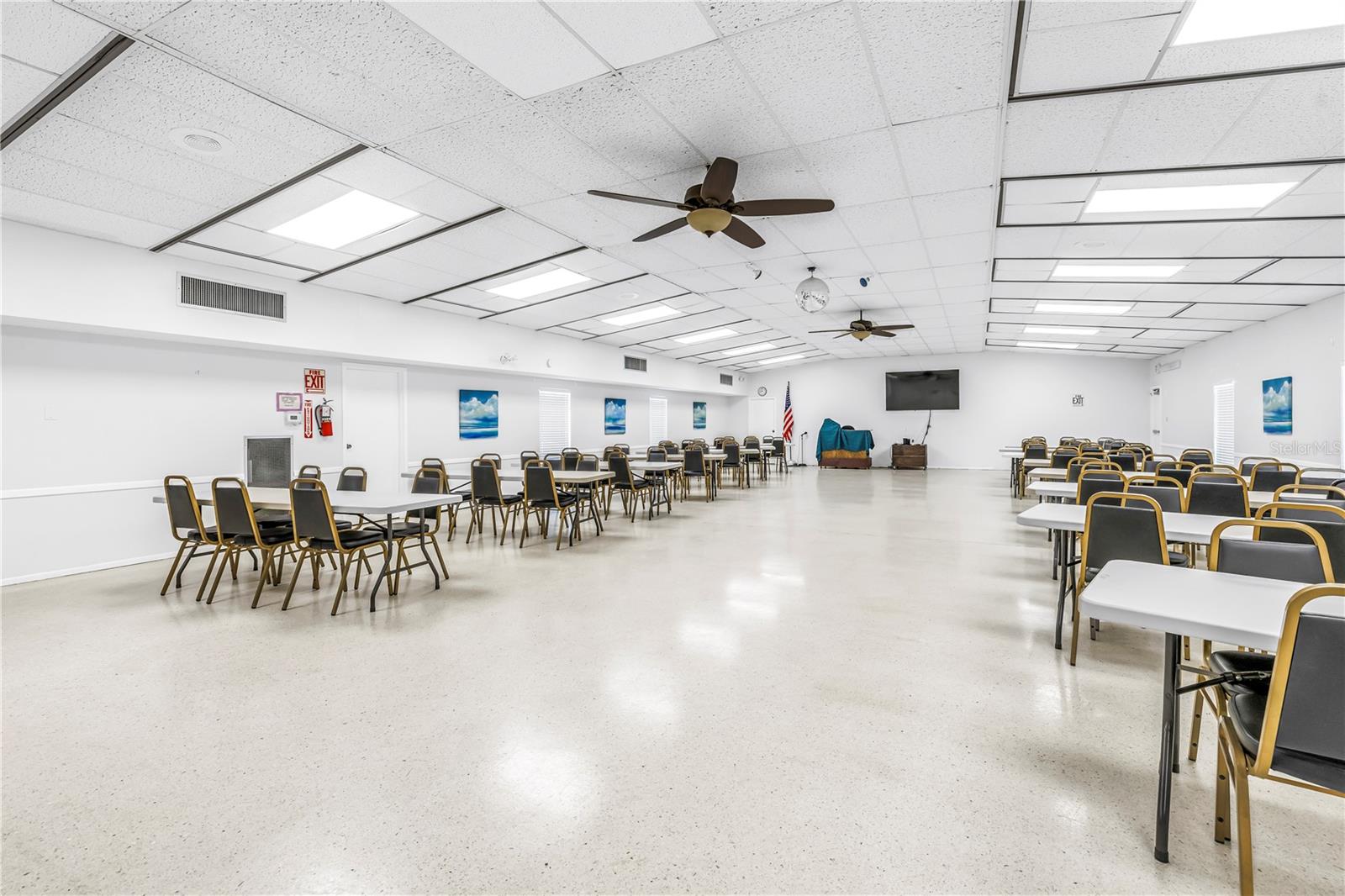 HIGHLAND LAKES CONDO - Residential
