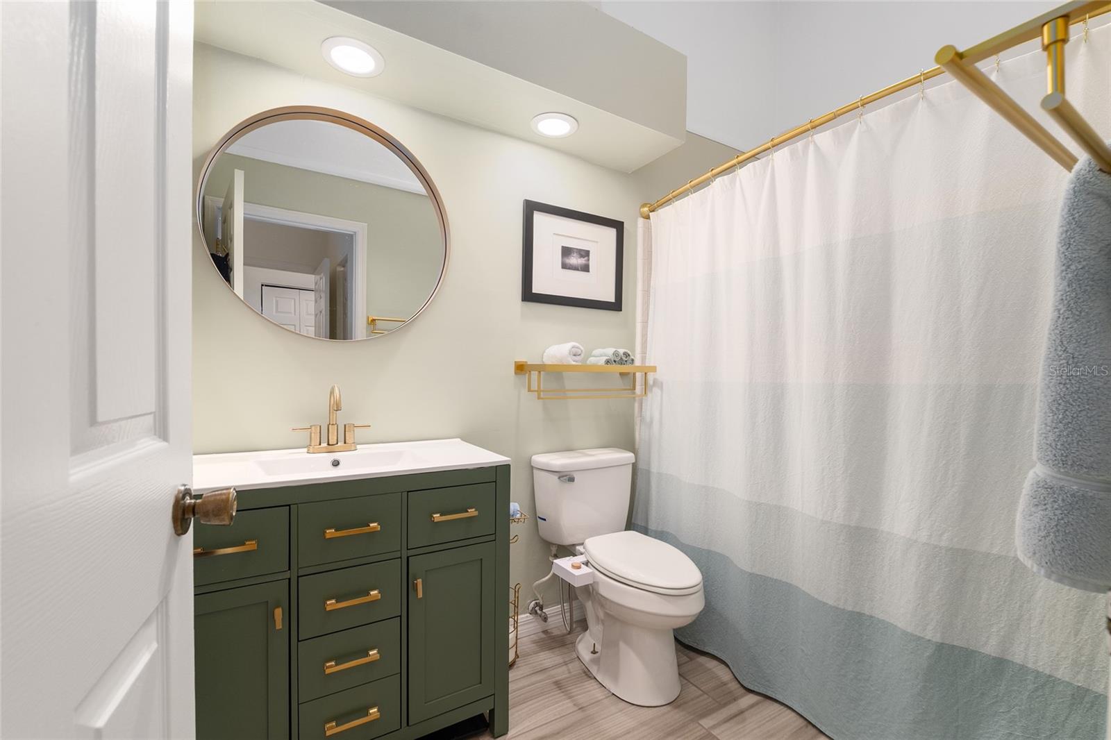 BARTRAM WOODS - Residential