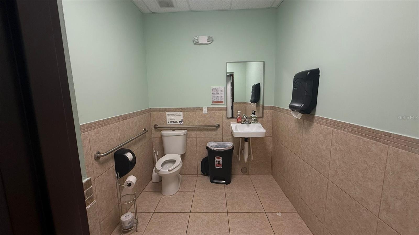 PINELLAS FARMS - Commercial Sale