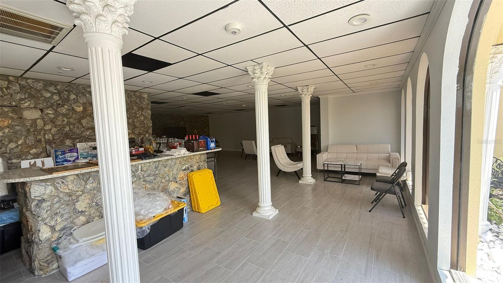 PINELLAS FARMS - Commercial Sale