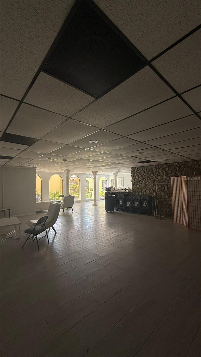 PINELLAS FARMS - Commercial Sale