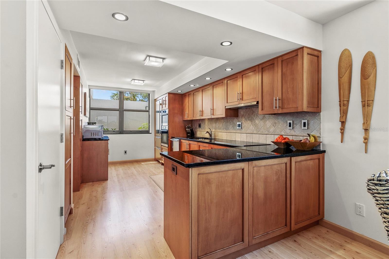 BAYPORT BCH & TEN PH E - Residential Lease