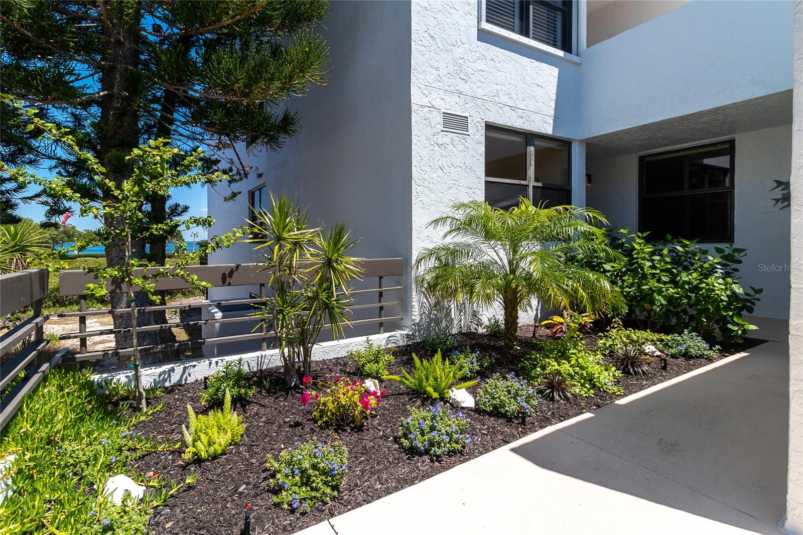 BAYPORT BCH & TEN PH E - Residential Lease