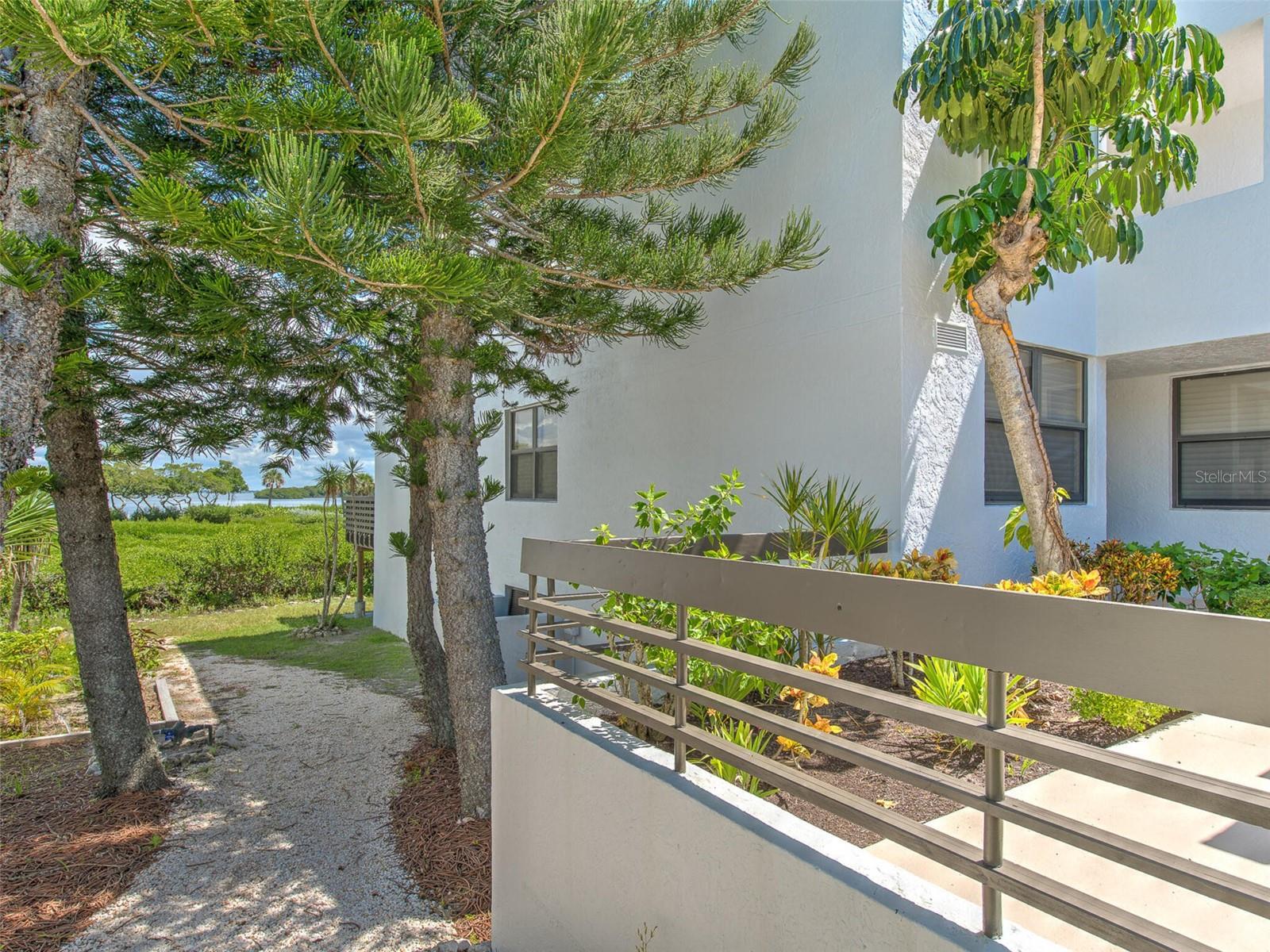 BAYPORT BCH & TEN PH E - Residential Lease