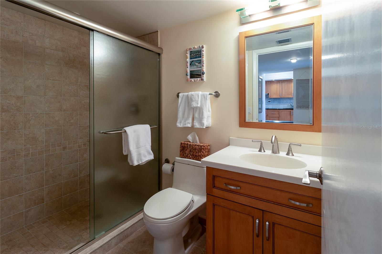 BAYPORT BCH & TEN PH E - Residential Lease