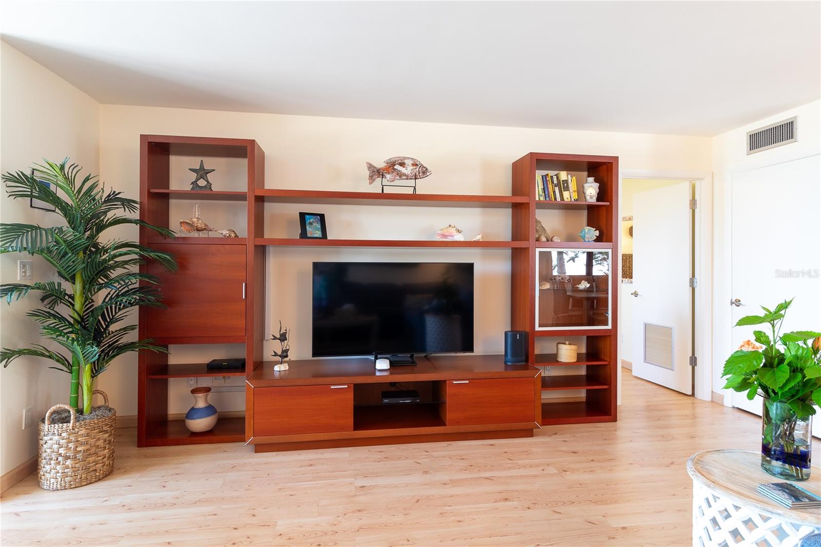 BAYPORT BCH & TEN PH E - Residential Lease