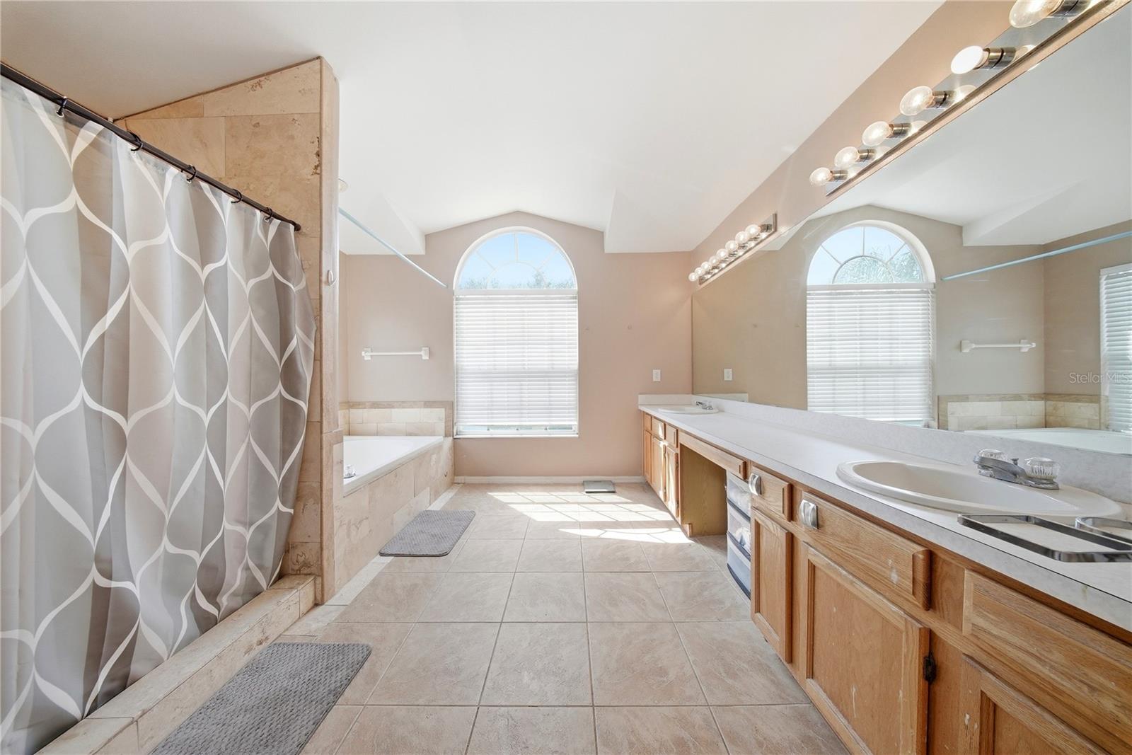 SUMMERFIELD - Residential