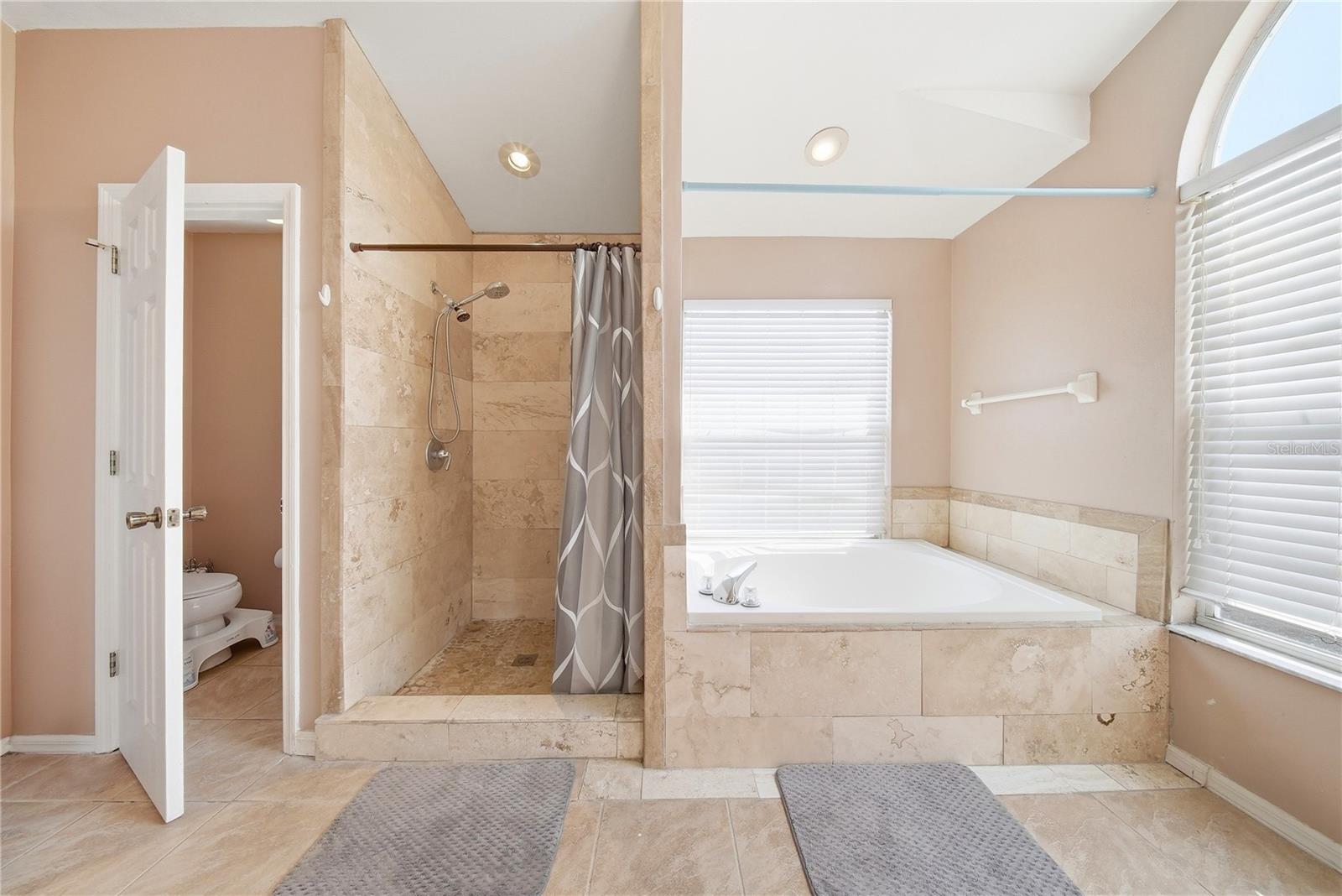 SUMMERFIELD - Residential