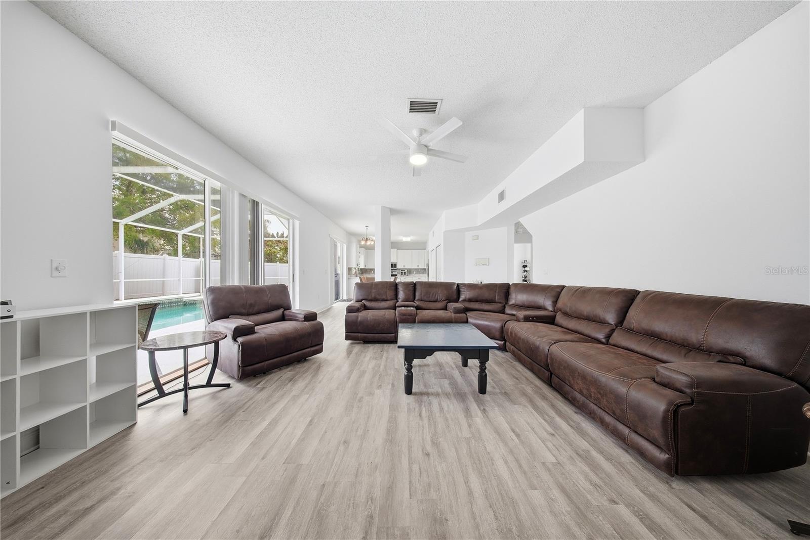 SUMMERFIELD - Residential