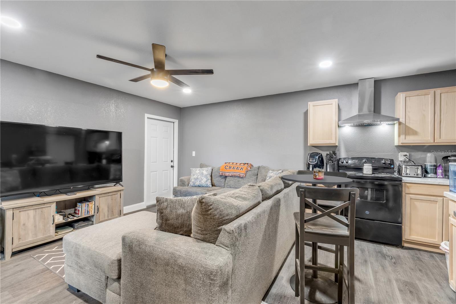 TOMOKA FARMS - Residential