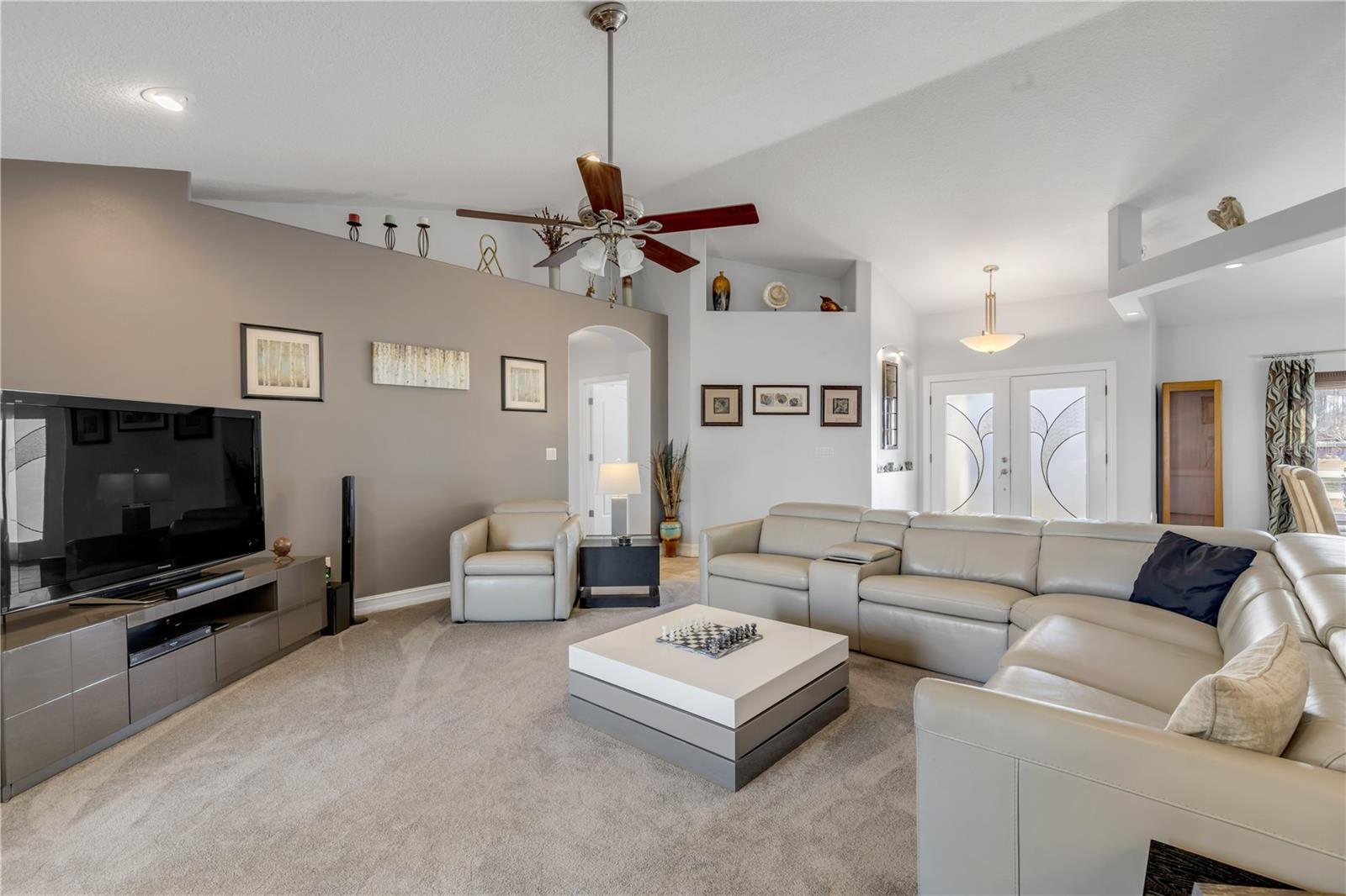 TOMOKA FARMS - Residential