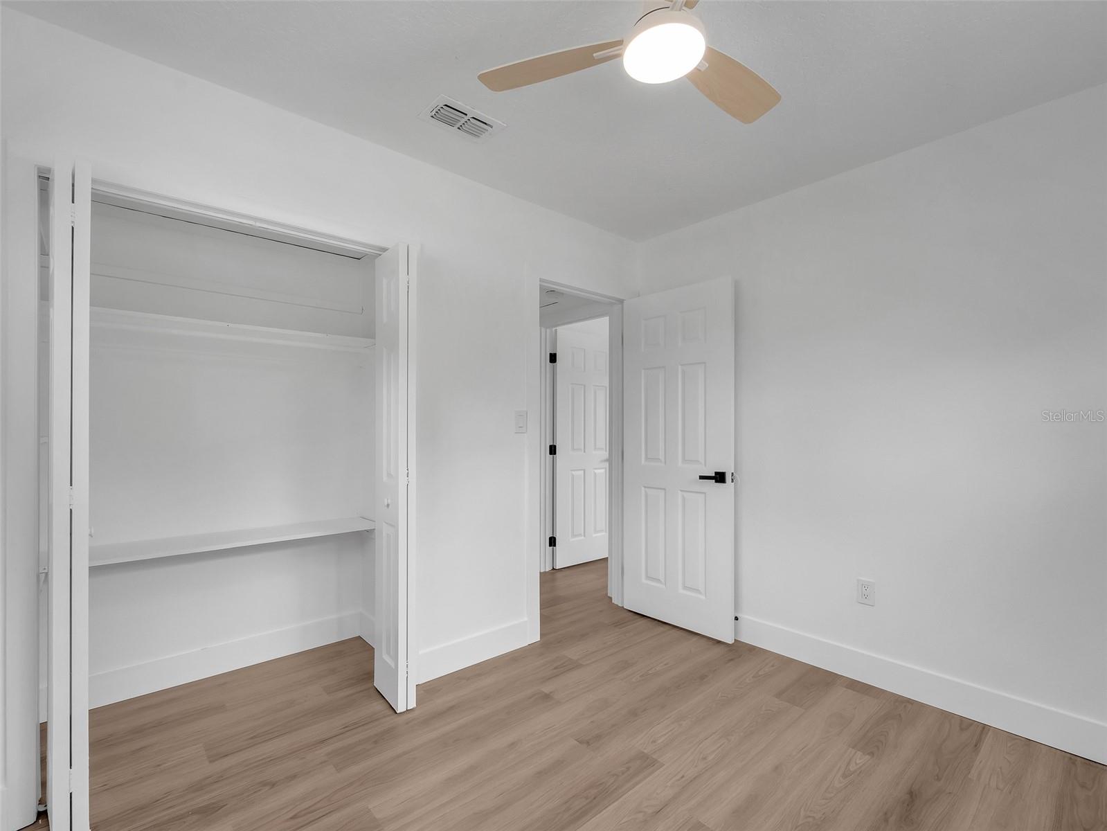 PEACH LAKE MANOR - Residential