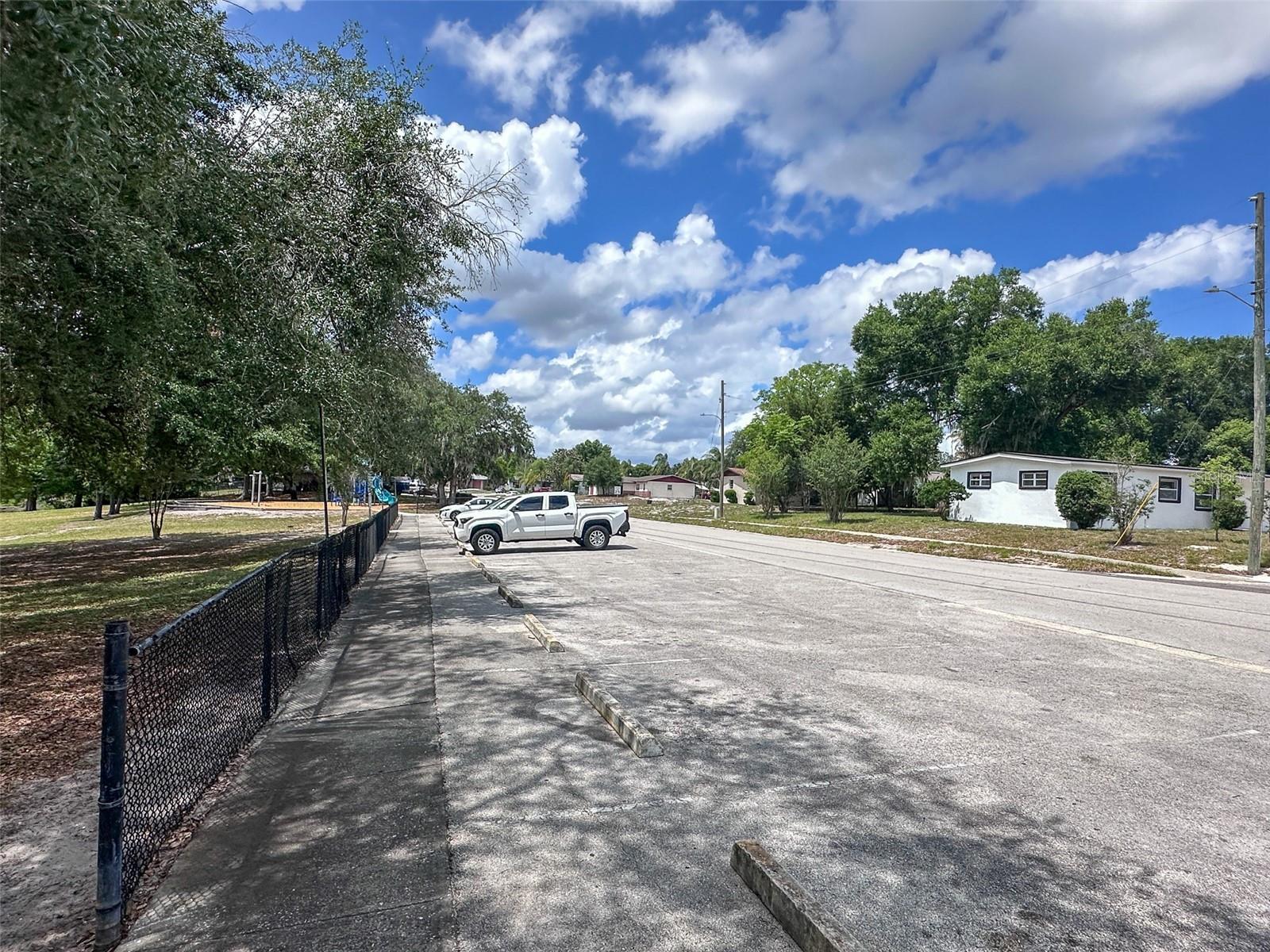 PEACH LAKE MANOR - Residential