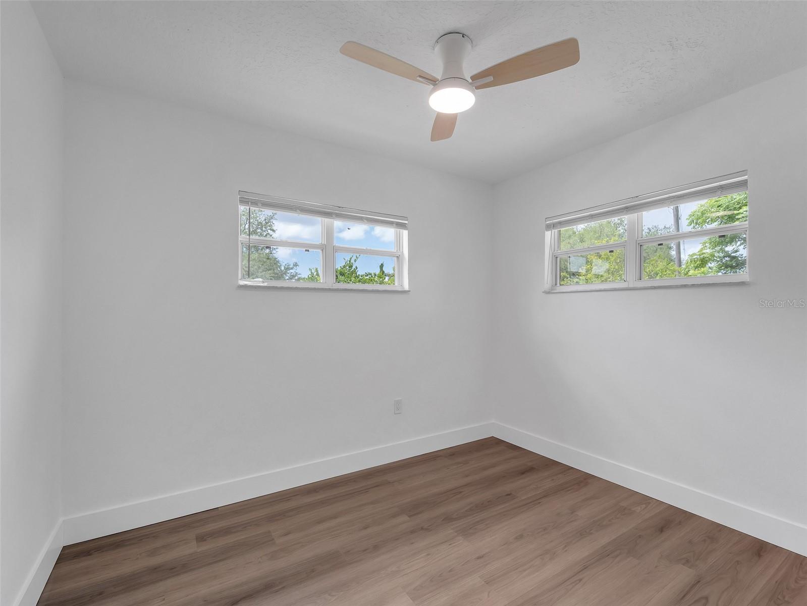 PEACH LAKE MANOR - Residential