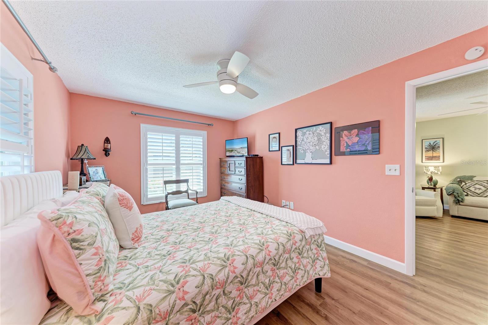 BAYSHORE VILLAGE I - Residential