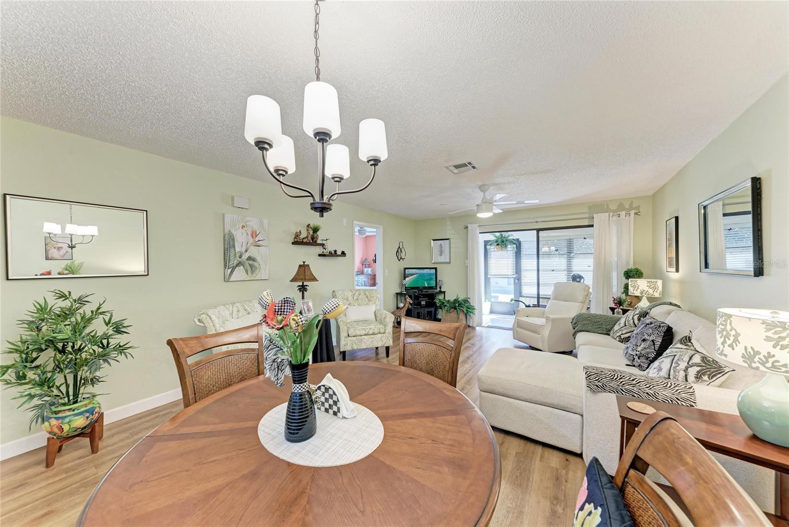 BAYSHORE VILLAGE I - Residential