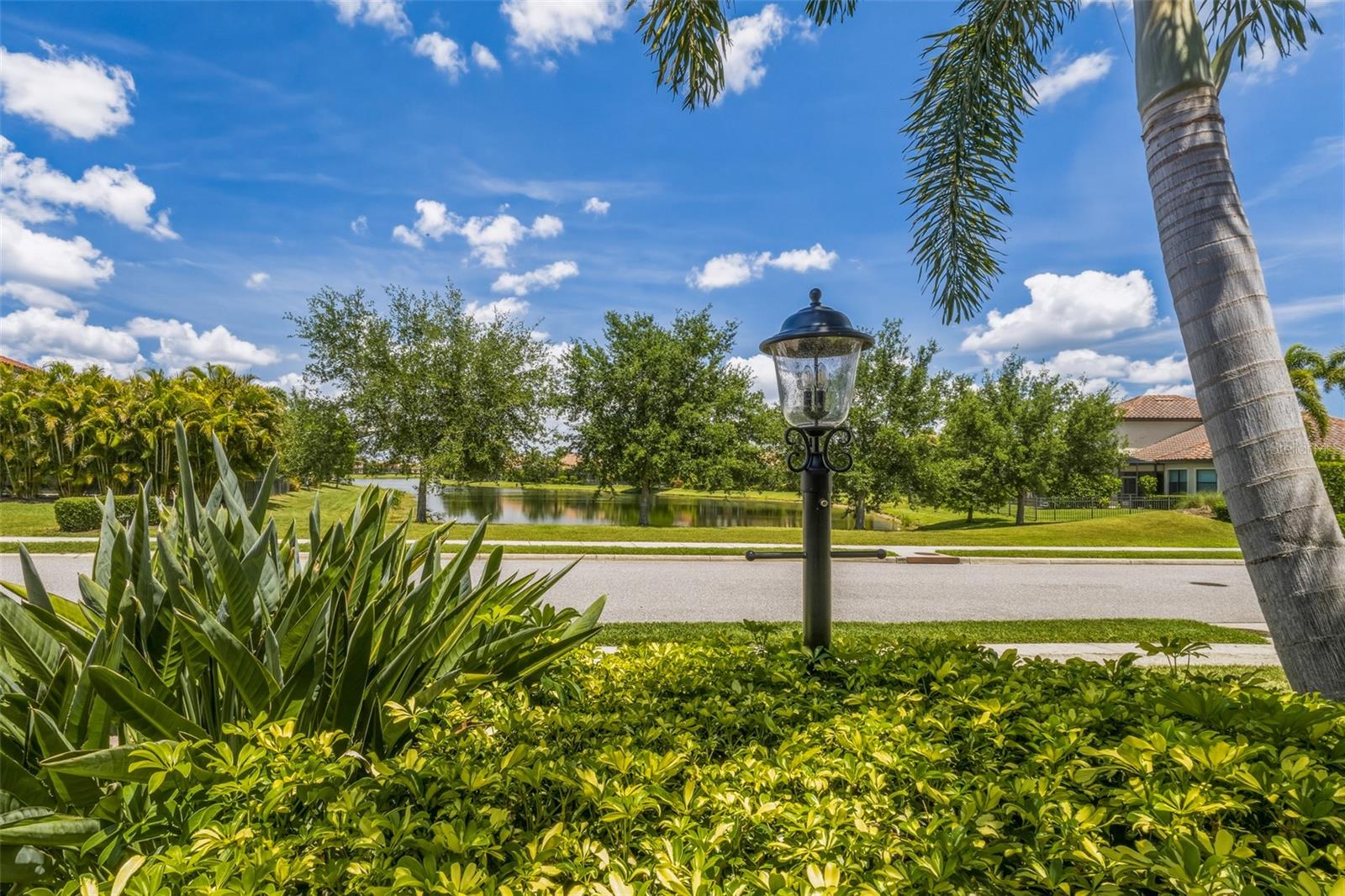 BRIDGEWATER PH I AT LAKEWOOD RANCH - Residential