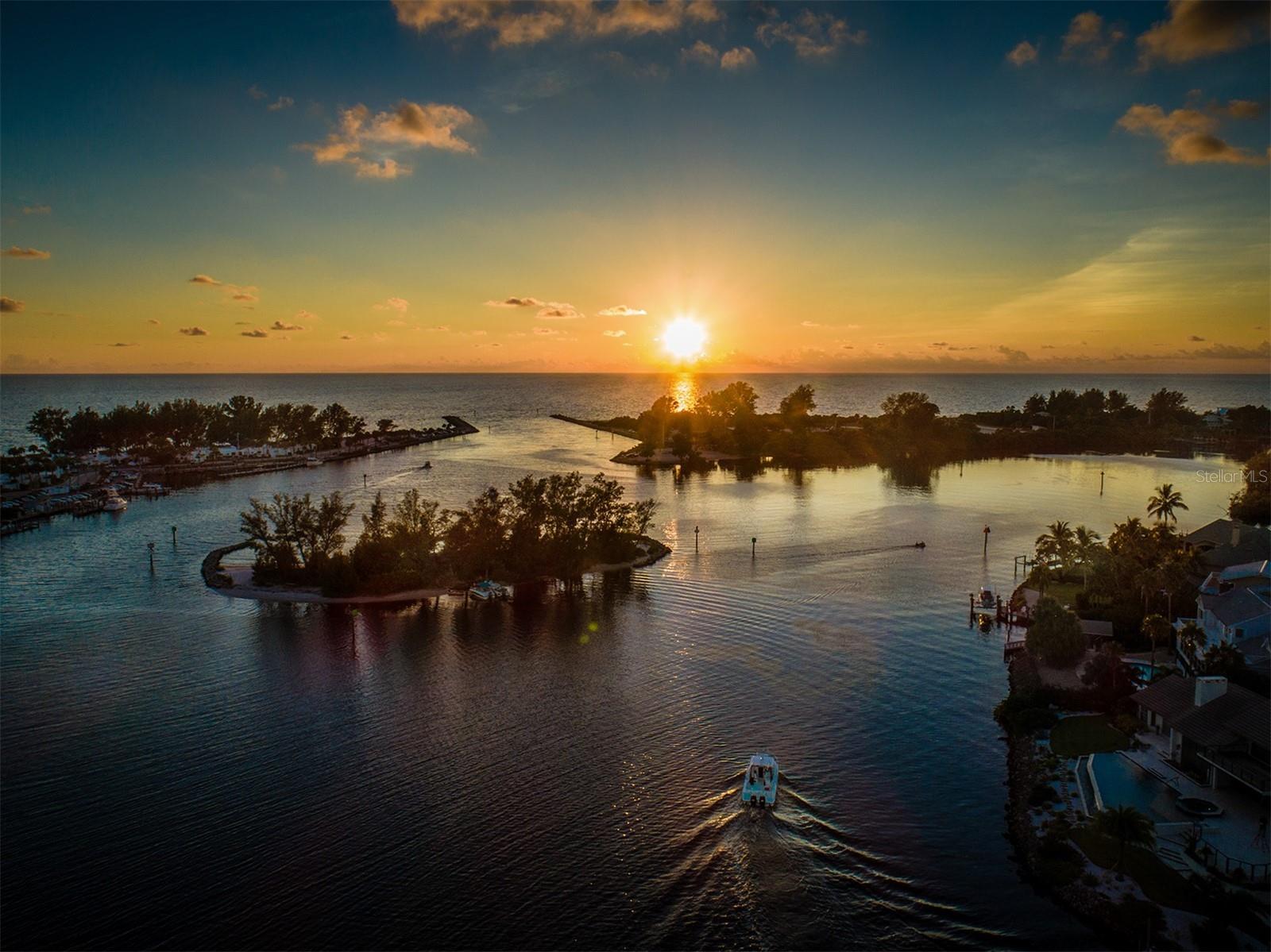 VENICE GULF VIEW REP - Residential
