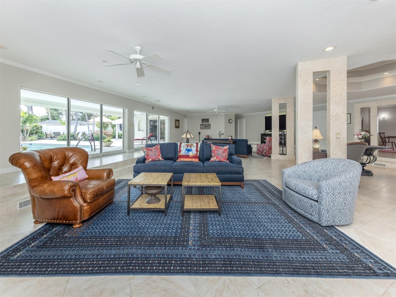 VENICE GULF VIEW REP - Residential